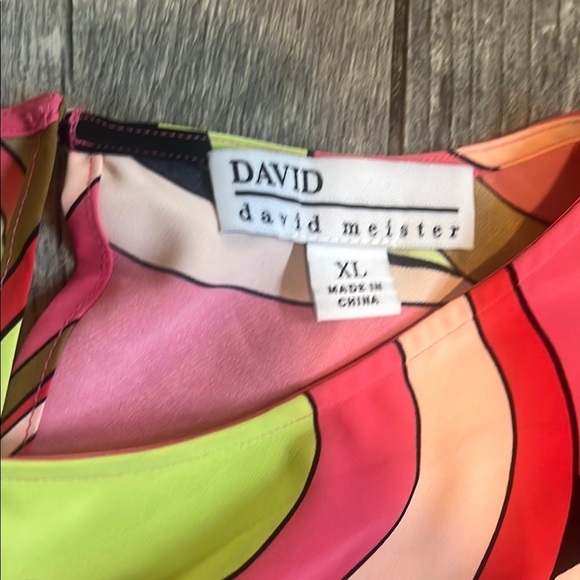 David Mediterranean Vibrant Abstract Patterned Kimono - Picture 3 of 5